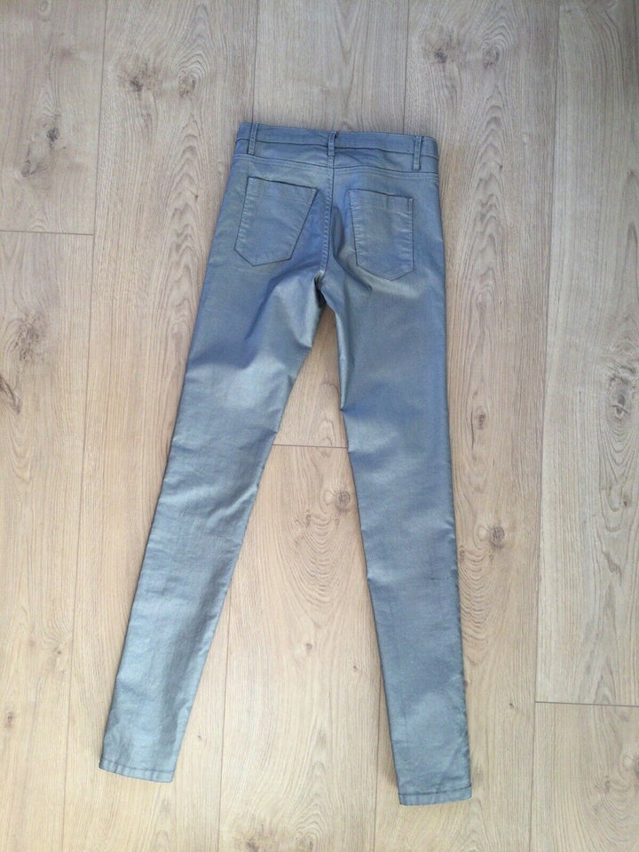 Jeans, *Nye* GLOBAL , str. 32