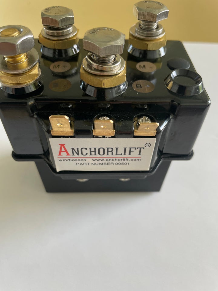 AnchorLift Relæ (solonoide) 12 V passer blandt a...