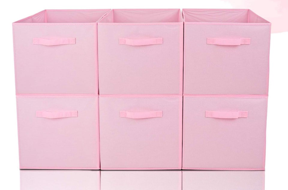 6 lyserøde kasser