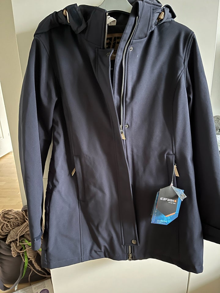 Softshell, str. 40, Icepeak Vivian Jakke