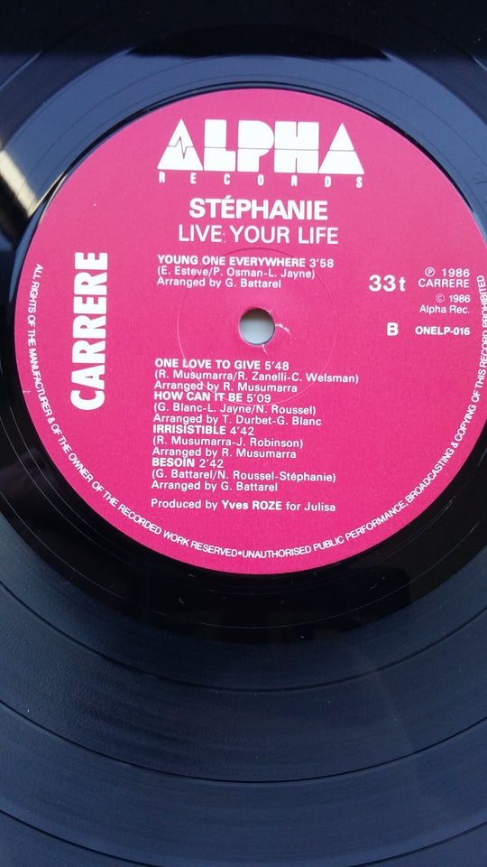 LP, Stephania , Pop