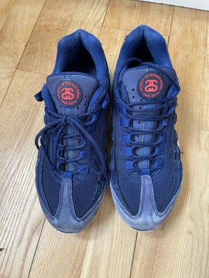 Sneakers, str. 38,5, Nike X Stüssy,  Blå,  God men brugt, Stussy x Nike Air Max 95 "Loyal Blue" 

De