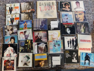David Bowie: Kæmpe CD samling, rock, Unik David Bowie CD-samling.
Indeholder blandt andet:
Almindeli