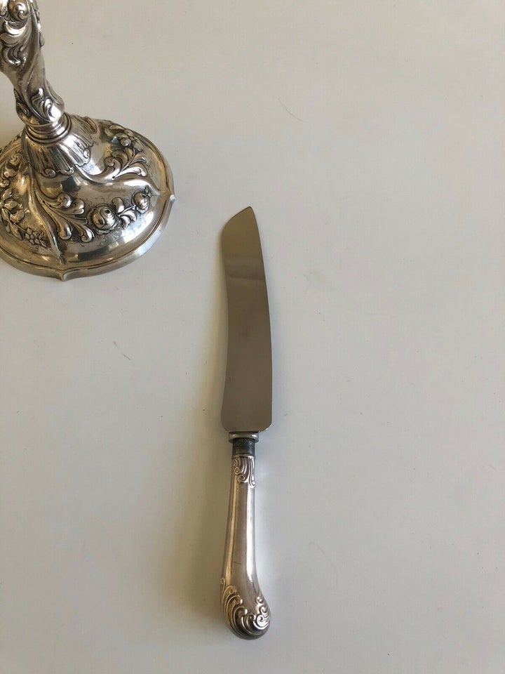 Sølvtøj, Kagekniv, lagkagekniv