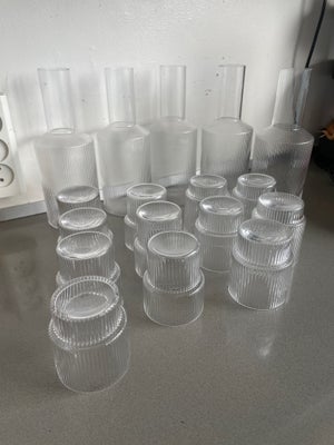 Glas, Vandglas , Ferm Living, 12 vandglas og 5 vandflasker fra Ferm Living. Mundblæst glas