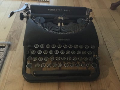 Skrivemaskine, TempoType, God gammel skrivemaskine. Er meget tung.