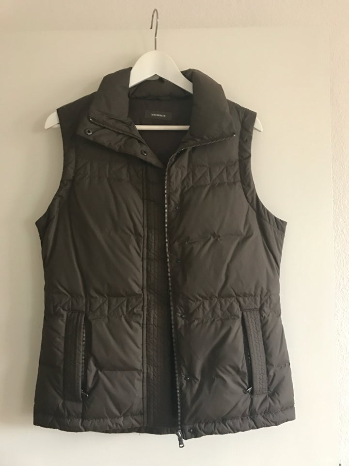 Vest, Redgreen , str. 38