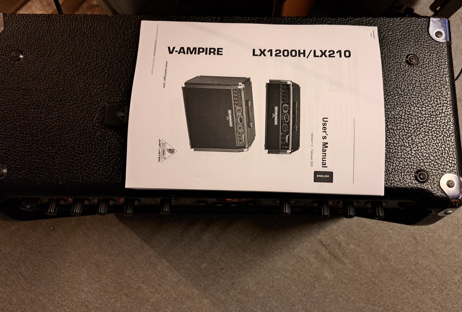 Guitar Amplifier, Behringer V-Ampire LX1-112 100 W