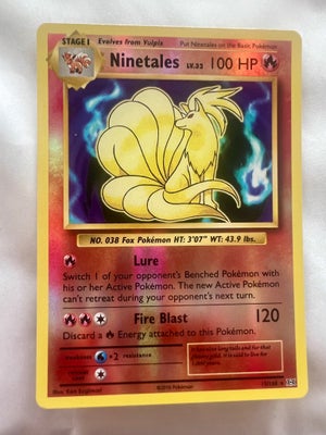 Samlekort, Ninetales reverse, Dette er glimmerkort. 
Kig forbi mine mange andre annoncer med Pokemon