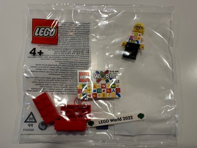 Lego andet, LEGO World 2022, LEGO World 2022 sæt i uåben polybag - en af de røde klodser har print O