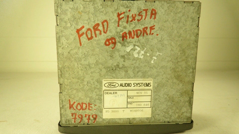 Ford Fiesta m.flere , Kassette/Radio