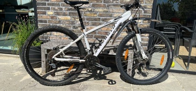Specialized, anden mountainbike, S tommer, 8 gear, God MTB str S ( 15.5 ). 27,2” hjul
Dropper pose m