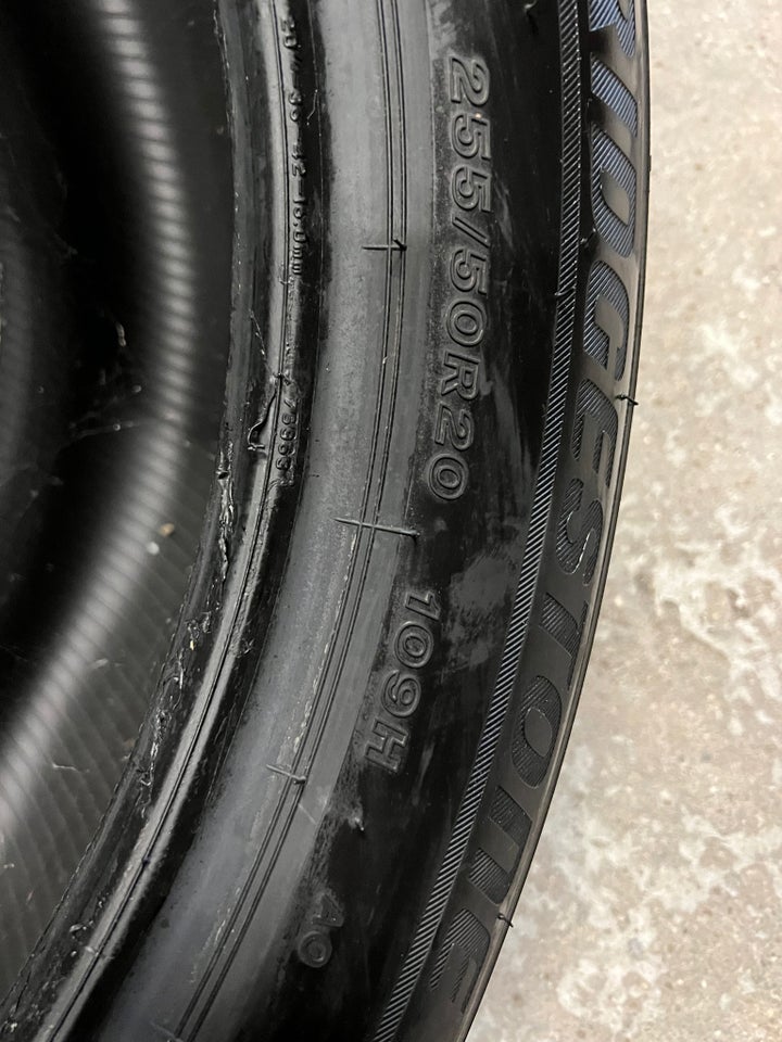 Vinterdæk, Bridgestone, 255 / 50 / R20