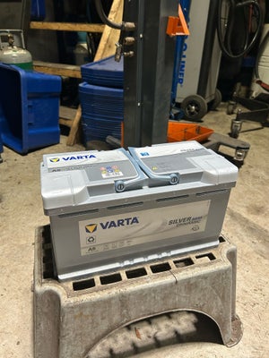 Bilbatteri, Varta, Varta 12V bilbatteri 95Ah 850 EN
sælges grundet fejlkøb.

*OBS* til personbil