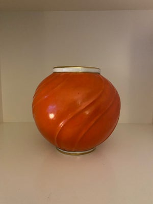 Vase, Vase, Lyngby Porcelæn, Gammel vase i svejset glas fra Lyngby Porcelæn, gammelt stempel. H: 16 