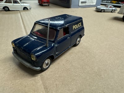 Modelbil, Austin mini Mascot politibil police, Fin lille detaljeret modelbil. Patineret model. Produ