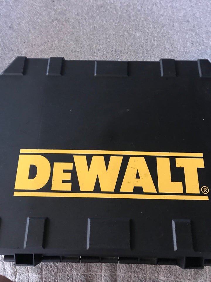 Sømpistol, DeWalt-D51275K