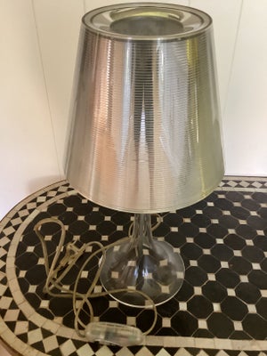 Philippe Starck, Miss k, bordlampe, Miss k lampe, med lysdæmper, designet af Philippe Starck sælges
