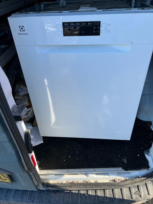 Electrolux ESA47310UW,  indbygning, Ny Electrolux opvaskemaskine. 
Har en lille bule på front og enk