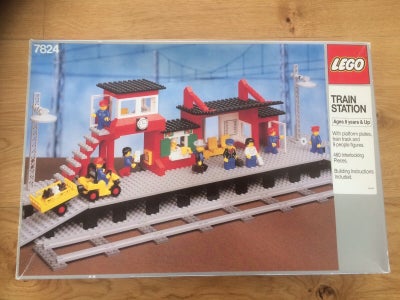 Lego 7824 on sale