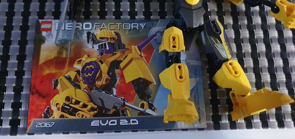 Lego Hero factory, Lego 2067 EVO 2.0