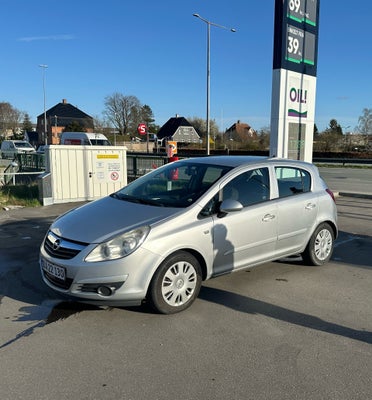 Opel Corsa 1,2 16V Enjoy 5d Benzin