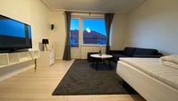Seeking a Roommate for My 73 sqm Apartment