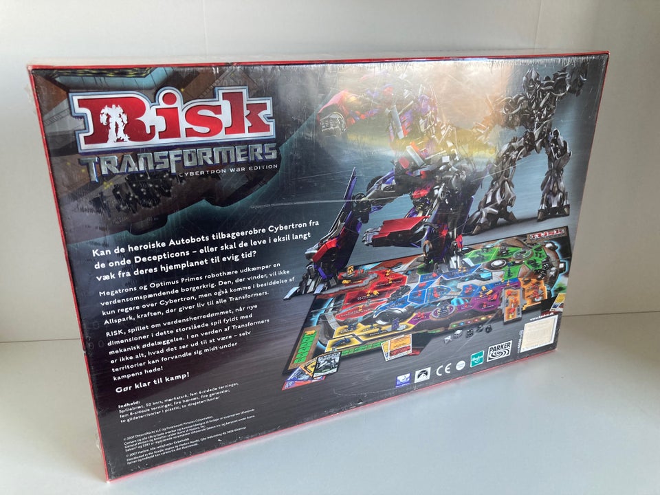RISK Transformers Cybertron War Edition, brætspil