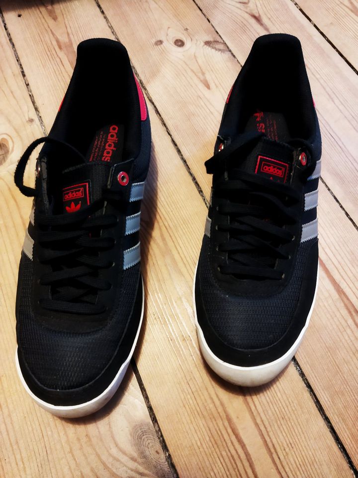 Sneakers, Adidas , str. 46