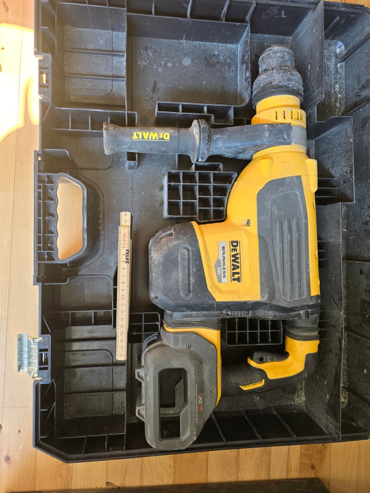 Borehammer, DEWALT