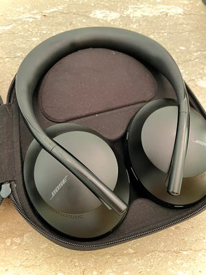headset hovedtelefoner, Bose, 700, Perfekt, Bose 700 Headphones - Like New!

Offering my Bose 700 he