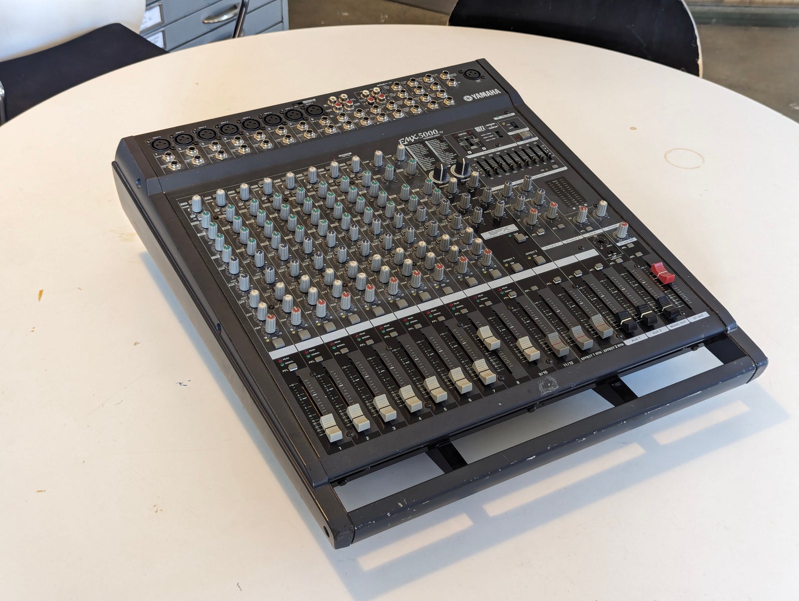Analog Mixer (med inkl forsærker), Yamaha EMX 5000