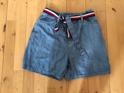 Shorts, Tommy Hilfiger, str. 26,  Blå,  Denim,  Næsten som ny, Str. S
Nypris var, 1000,-