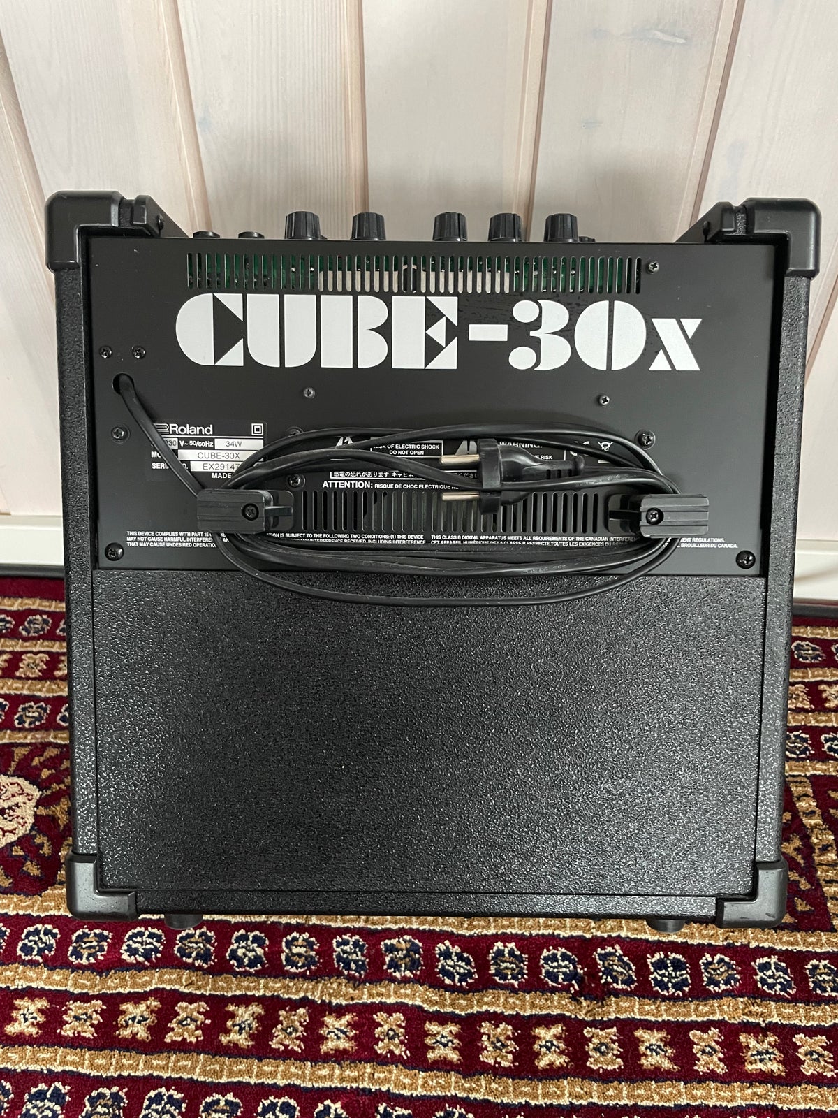 Guitarforstærker, Roland Cube-30X, 34 W