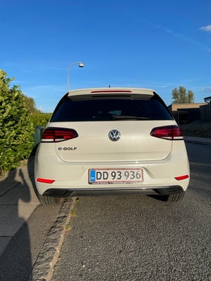 VW e-Golf VII, El, aut. 2020, km 18000, hvidmetal, klimaanlæg, ABS, airbag, 5-dørs, centrallås, star