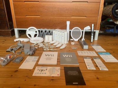 Nintendo Wii, RVL-001, God, Nintendo Wii (RVL-001) med stort sæt tilbehør! god stand, både kosmetisk