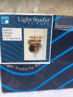 Væglampe, Ligt studio kobber