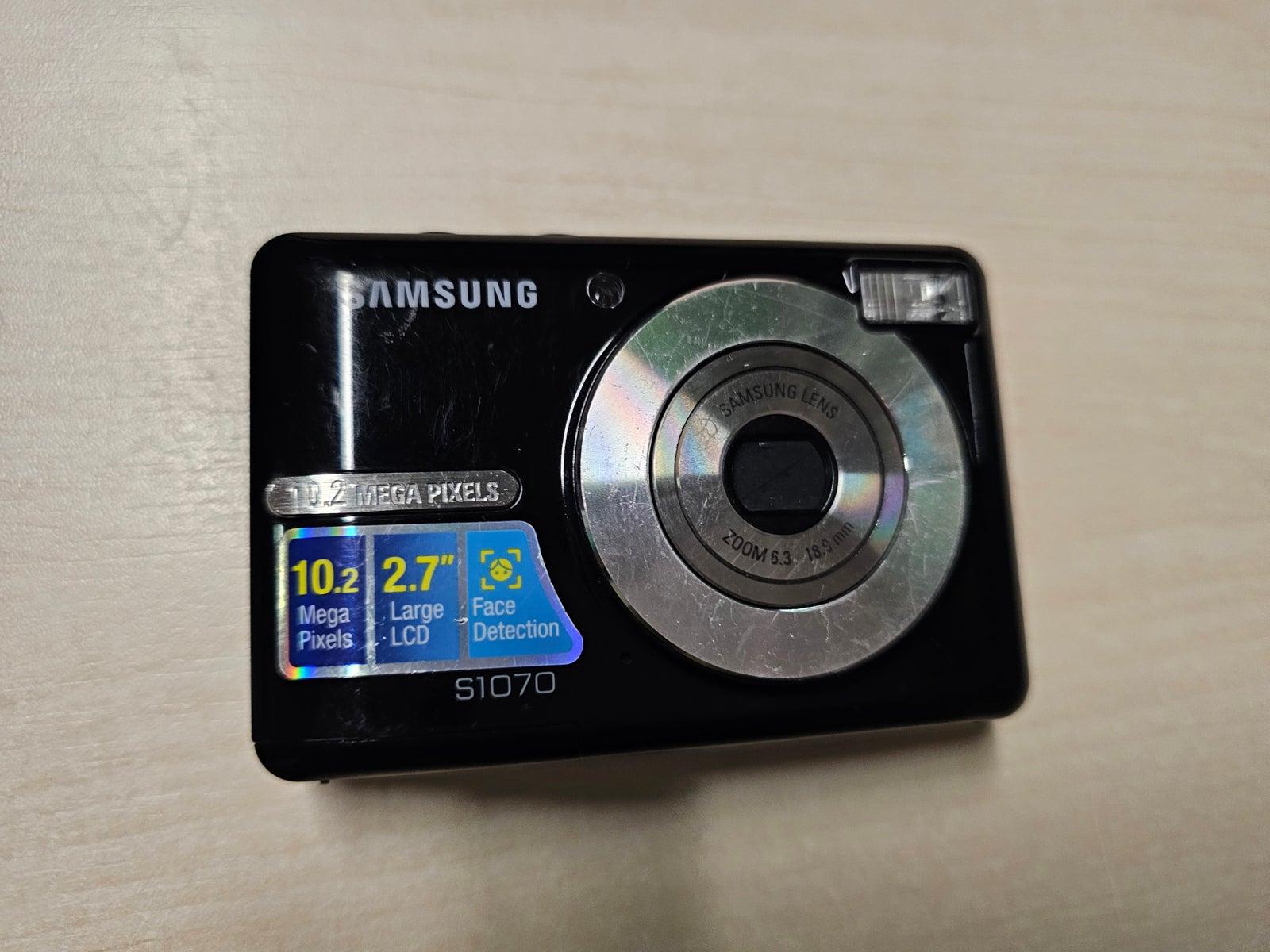 Samsung, S1070, 10.2 megapixels