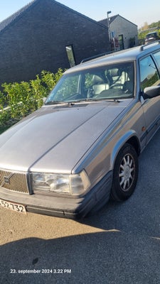 Volvo 940, 2,3 Classic stc., Benzin, aut. 1994, km 400000, gråmetal, træk, klimaanlæg, aircondition,