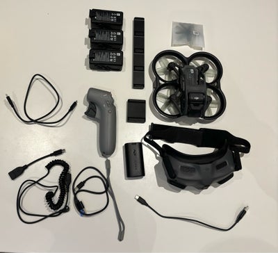 Drone, DJI Avata, Sælger denne lækre DJI Avata med 3 batterier (fly more kit) og DJI Goggles 2.
Kan 