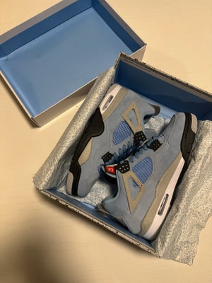 Fritidssko, Jordan 4 sneakers, str. 43,  University Blue ,  Ubrugt, Sælger min Jordan 4 sko, da jeg 