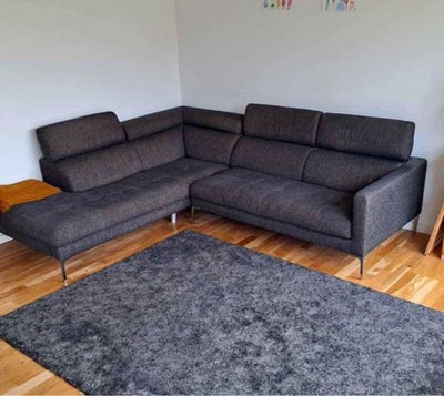 Hjørnesofa, stof, 4 pers., Super flot sofa i mørkegråt stof, uden pletter eller huller. 
Tre nakkest