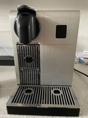 Nespresso kaffemaskinen f