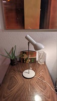 Arkitektlampe, Tom stepp Oblique