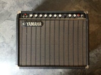 Guitarcombo, YAMAHA 1980 / 85 . G 100 , 1x12”