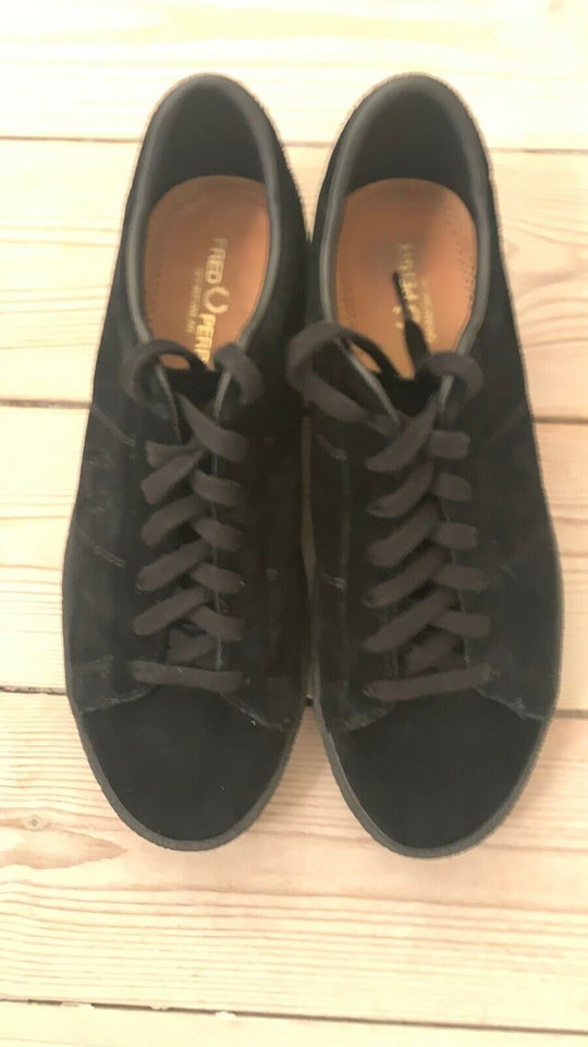 Sneakers, str. 38, Fred Perry