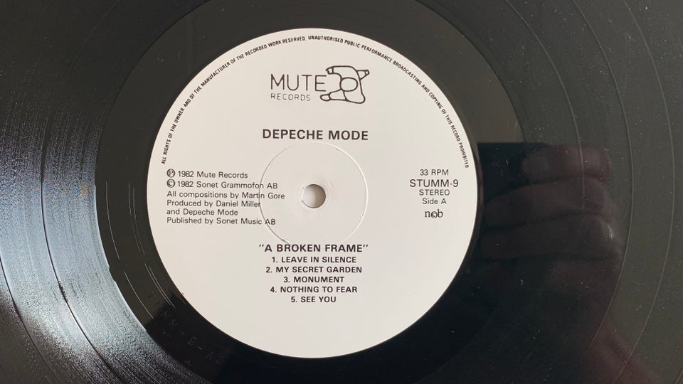 LP, Depeche Mode, A Broken Frame