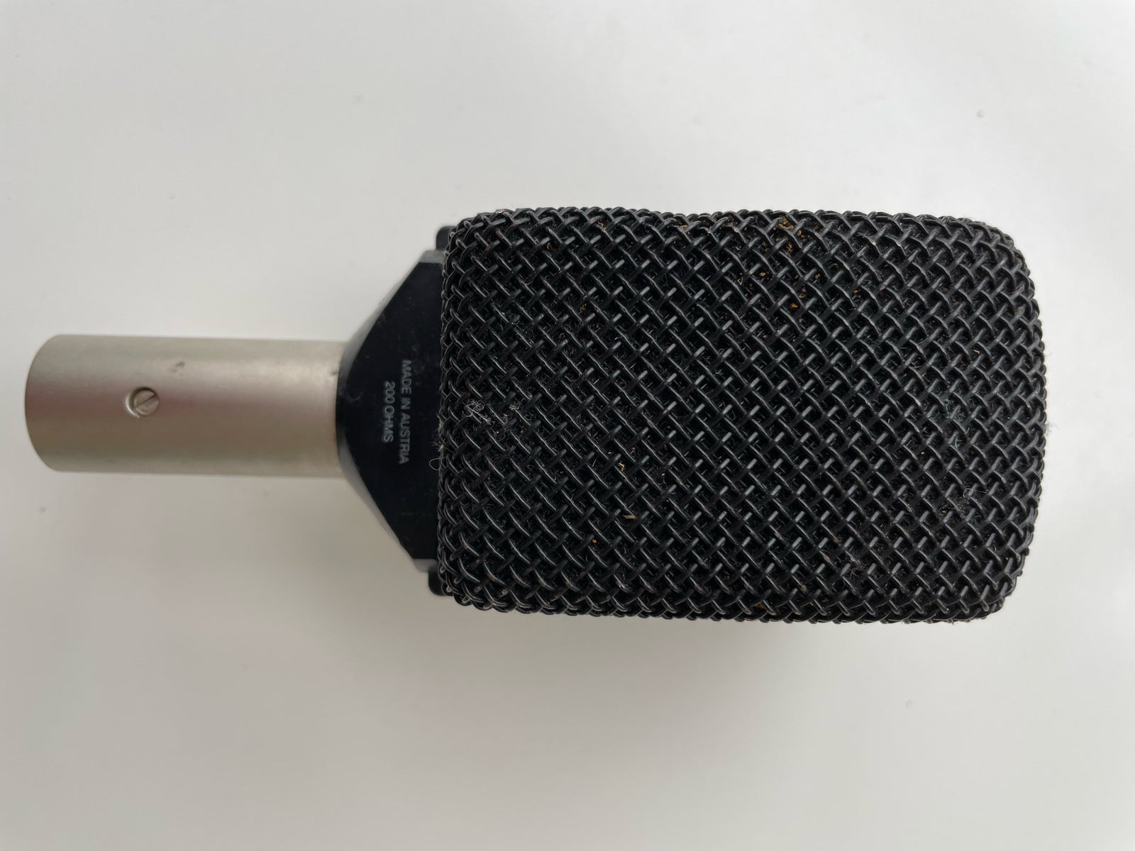 mikrofon, AKG D12E
