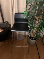 Stol-på-stol, IKEA