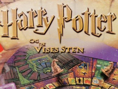 Harry Potter og de vises sten Quiz, Familiespil, brætspil, Pæn stand med alle dele

Læs venligst ned